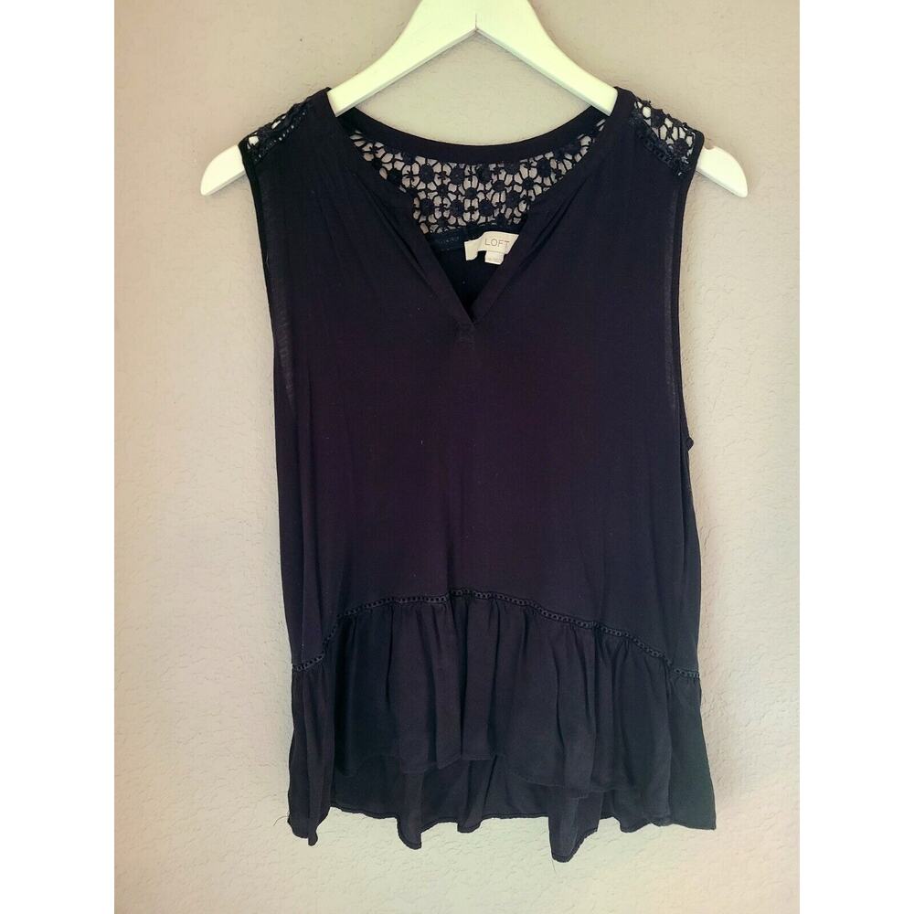 Ann Taylor LOFT Women's‎ Tank V neck Crochet Neck Top 100% Rayon Black Sz Medium
